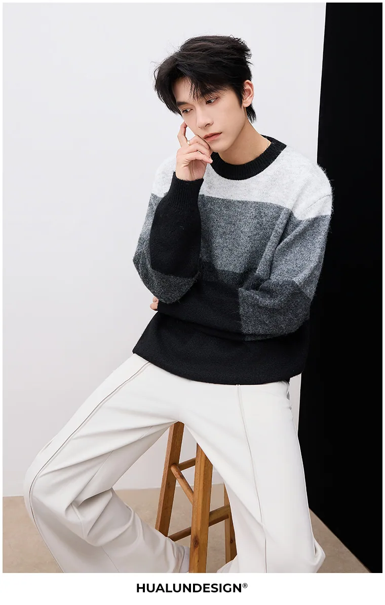 Colour-block crewneck — On model 3