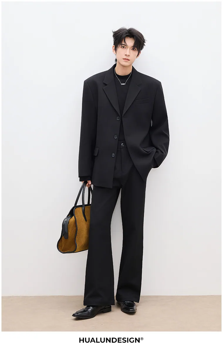 Short tailored jacket — On model 2