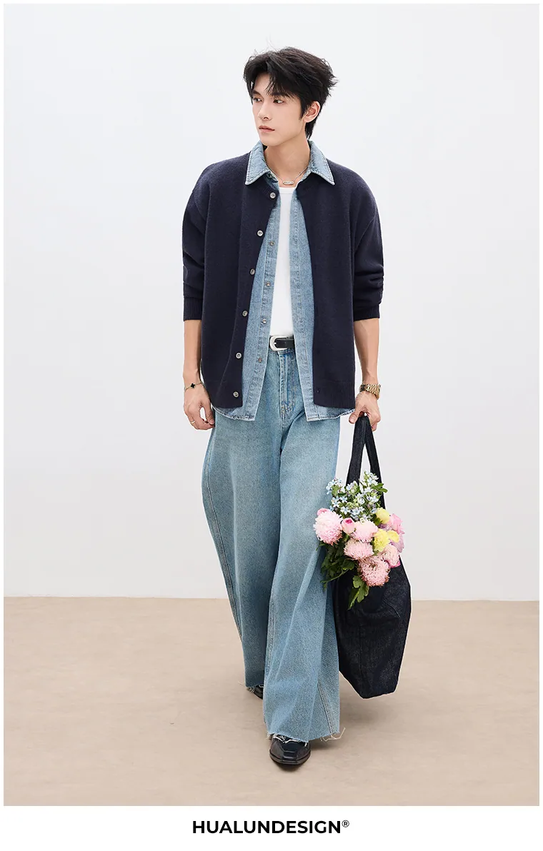 Light-wash wide jeans — On model 4